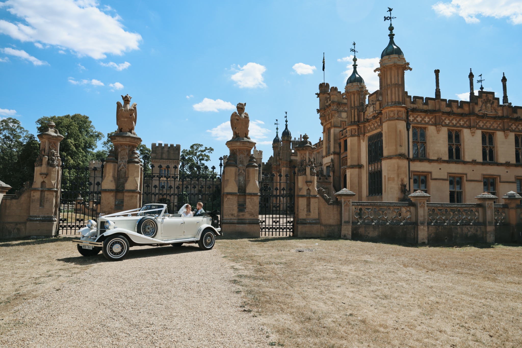 Chloe & Michael wedding photograph 2