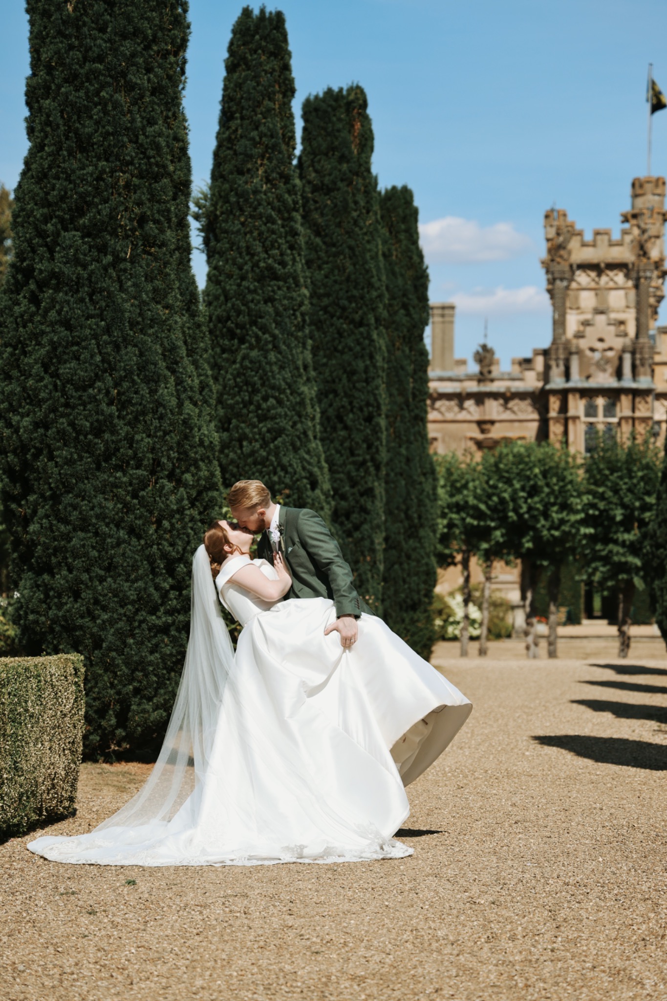 Chloe & Michael wedding photograph 7